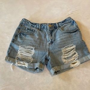 Forever 21 distressed denim shorts